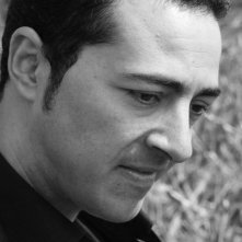 To Paradise: il regista Anis Gharbi sul set del film