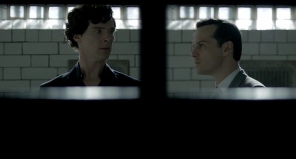 Benedict Cumberbatch E Andrew Scott In Prigione In The Reichenbach Fall Episodio Finale Della Second 229347