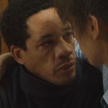 Joey Starr in una scena del film Polisse insieme a Maïwenn Le Besco