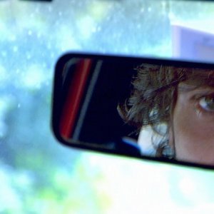 Sulla strada di casa: Daniele Liotti in auto in una scena del film