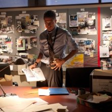 The Double: Topher Grace è il giovane agente dell'FBI Ben Geary in una scena del film