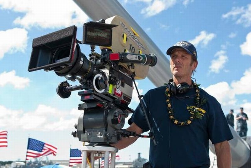 Battleship: il regista Peter Berg impegnato sul set del film