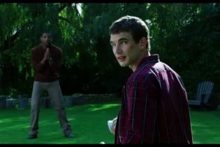 Clip 'Baseball' - Chronicle