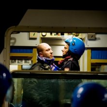 A.C.A.B.: Domenico Diele alle prese con un ultrà in una scena del film