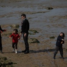 Arauna Bernheim-Dennery, Nina Rodriguez, Nicolas Rompteaux in Les papas du dimanche con Thierry Neuvic