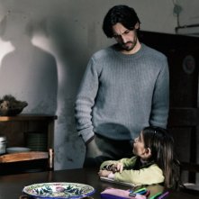 Dictado: Juan Diego Botto e Mágica Pérez in una scena del film