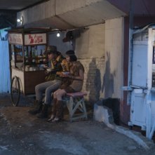 Postcards From The Zoo: Ladya Cheryl insieme a Nicholas Saputra in una scena del film