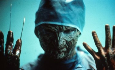 Robert Englund è Freddy-chirurgo in Nightmare 4 - il non risveglio