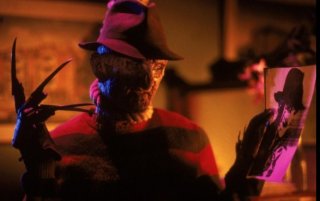 Robert Englund nel serial Freddy's Nightmares