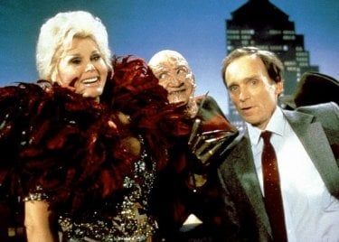 Robert Englund sul set di Nightmare 3 con Zsa Zsa Gabor