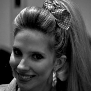 Sadie Pickering sul set di Act of Godfrey