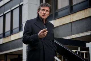 Gabriel Byrne in una scena di I, Anna