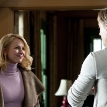 Naomi Watts e Daniel Craig in una scena di Dream House