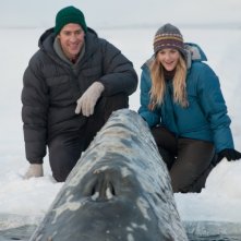 Drew Barrymore in una scena di Qualcosa di straordinario insieme a John Krasinski