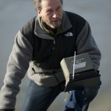 Il regista Ken Kwapis sul set di Qualcosa di straordinario