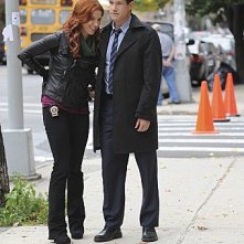 Unforgettable: Dylan Walsh e Poppy Montgomery nell'episodio Lost Things