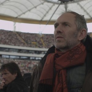 Anton Corbijn Inside Out: il fotografo, filmaker e video artista Anton Corbijn in una scena del documentario