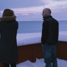 Mercy: Birgit Minichmayr insieme a Jürgen Vogel in una scena del film