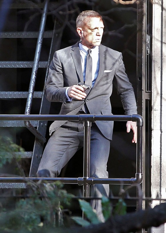 Daniel Craig In Azione Sul Set Di Skyfall 231095
