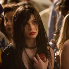 Michelle Trachtenberg nella commedia Take Me Home Tonight