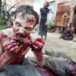 The Walking Dead: una terrificante immagine dell'episodio Nebraska