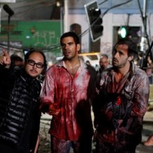 Eli Roth e il regista Nicolás López sul set di Aftershock