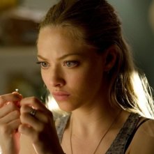 Amanda Seyfried è Jill, protagonista del film Gone (2012)
