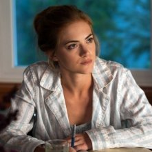 Emily Wickersham in una scena di Gone