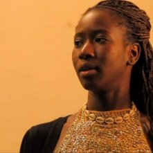 Là-bas: Fatima Traore nei panni di Asetù in una scena del film