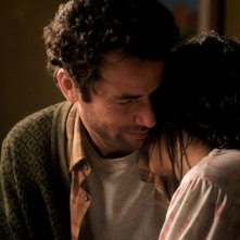 La sorgente dell'amore: Leïla Bekhti insieme a Saleh Bakri in una scena del film