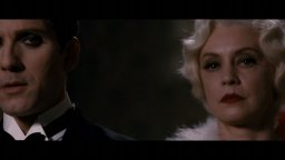 Teaser Trailer - Magnifica presenza