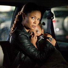 Thandie Newton in Good Deeds con Jordenn Thompson