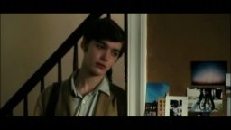 Video-recensione Un giorno questo dolore ti sarà utile