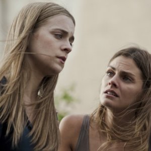 Paranormal Xperience 3D: Alba Ribas con Amaia Salamanca in un'immagine del film