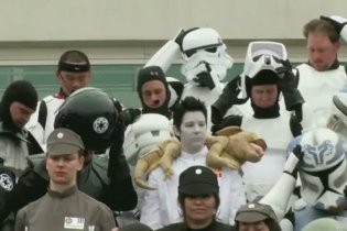 Trailer - Comic-Con Episode Four: A Fan's Hope