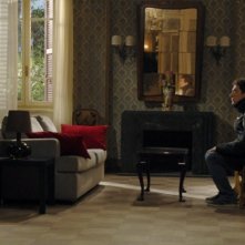 Elio Germano in un'immagine tratta dal film Magnifica presenza