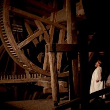 I colori della passione: l'interno di un mulino in una scena del film