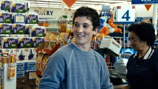 Project X - una festa che spacca: Miles Teller in una scena