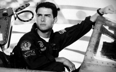 Top Gun: Tom Cruise in una bella immagine pubblicitaria del film