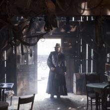 John Carter: Taylor Kitsch in una scena del film