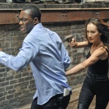Nikita: B.J. Britt e Maggie Q nell'episodio Game Change
