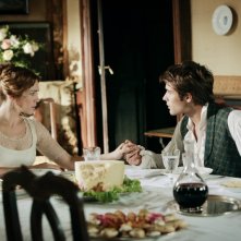 Rodrigo Guirao Diaz e Marie-Josée Croze nella fiction La Certosa di Parma