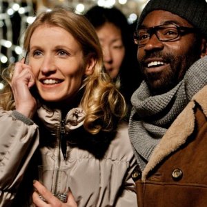 Possessions: Lucien Jean-Baptiste in una sequenza con Alexandra Lamy