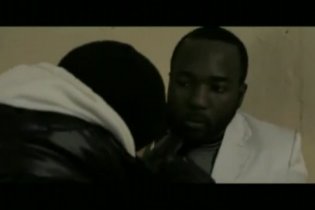 Video-recensione Là-bas