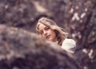 Picnic ad Hanging Rock: Anne-Louise Lambert in una scena del film