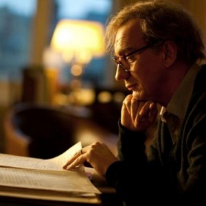 The Lady: David Thewlis in una scena nei panni di Michael Aris, marito della pacifista Aung San Suu Kyi