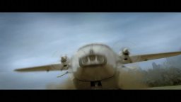 Trailer Italiano - Cosa piove dal cielo?