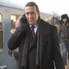 Ghost Rider: Spirito di vendetta, Ciarán Hinds nei panni di Roarke in una scena del film