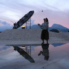 Quijote: un acrobata in azione in un'immagine tratta dal film