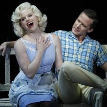 Megan Hilty e Will Chase nelle vesti di Marilyn Monroe e Joe DiMaggio nell'episodio Entra Joe Di Maggio di Smash